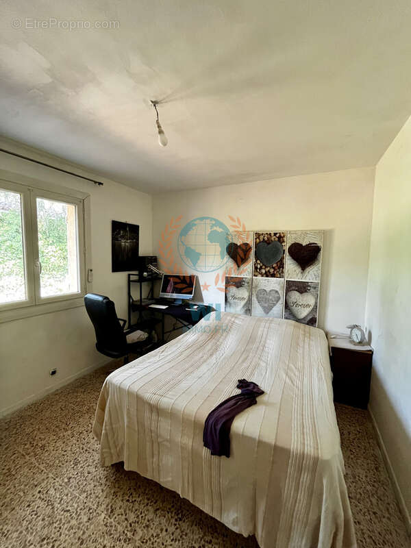 Maison de plain pied avec petite piscine - photo 4