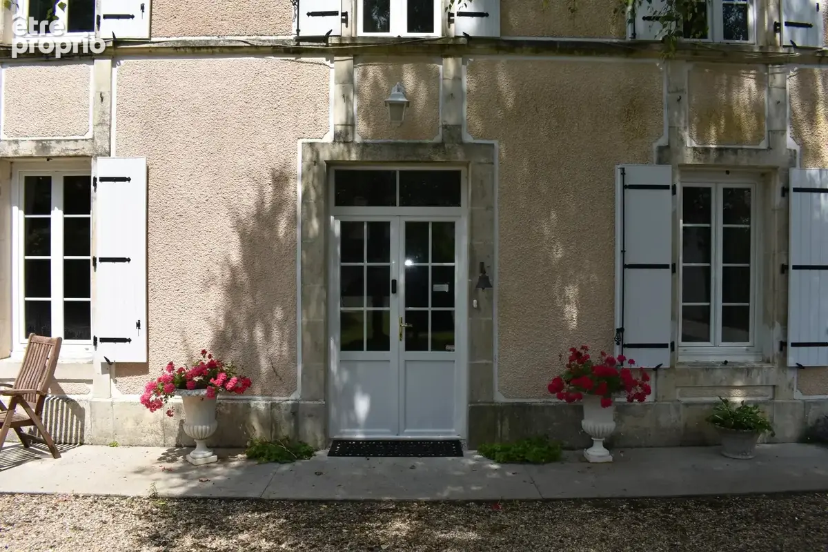 Superbe manoir rénové avec 4 gîtes - photo 18