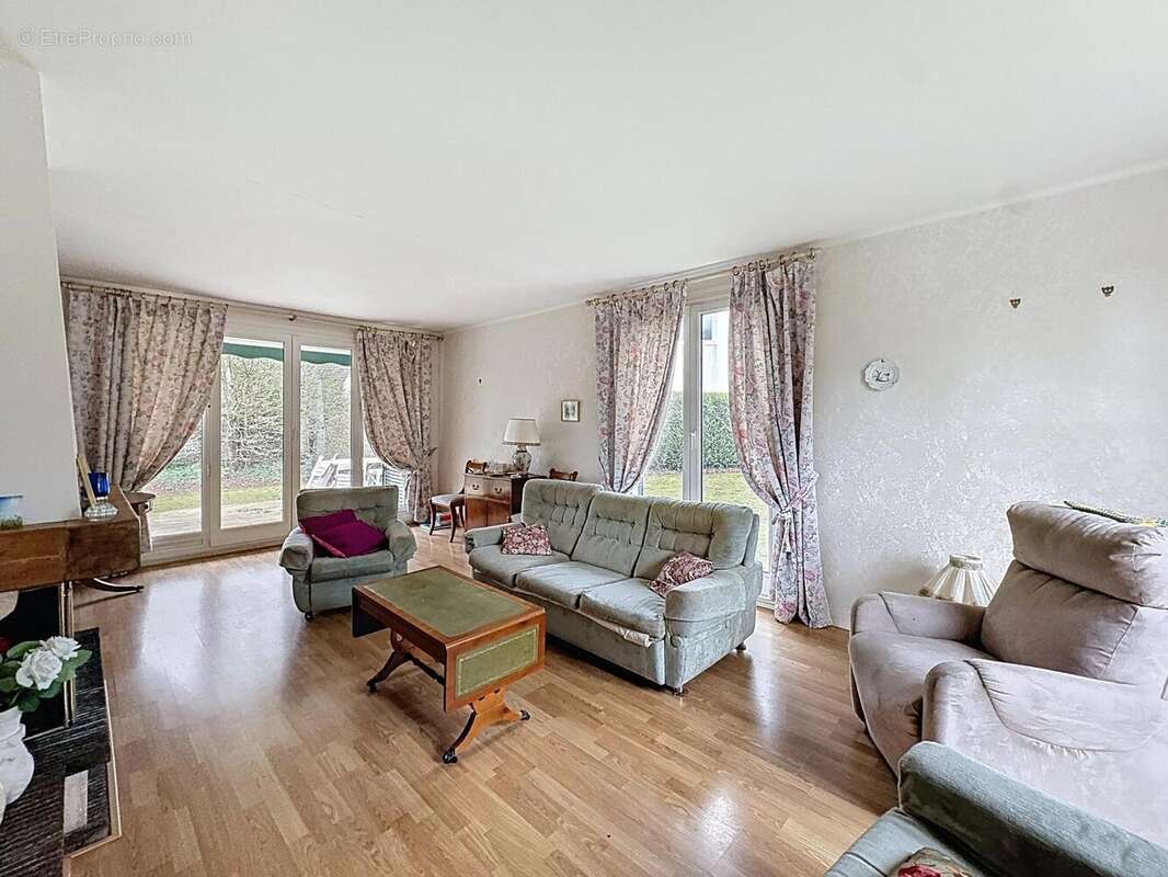 Photo 2 - Maison à GOUVIEUX