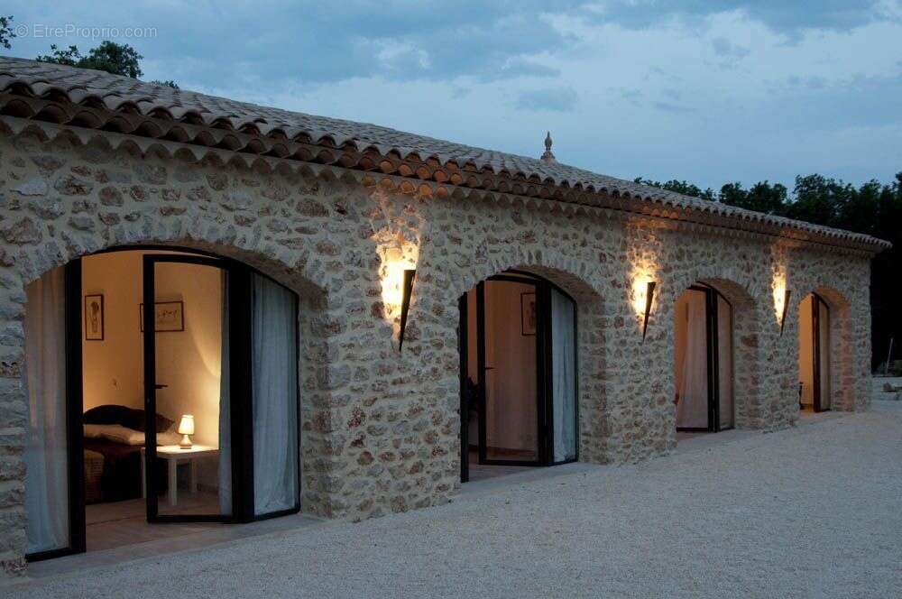 Maison à VALLON-PONT-D&#039;ARC