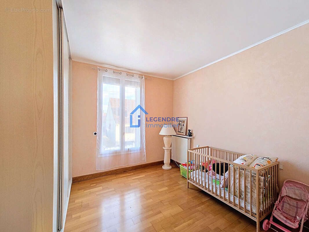 Maison à PIERRELAYE