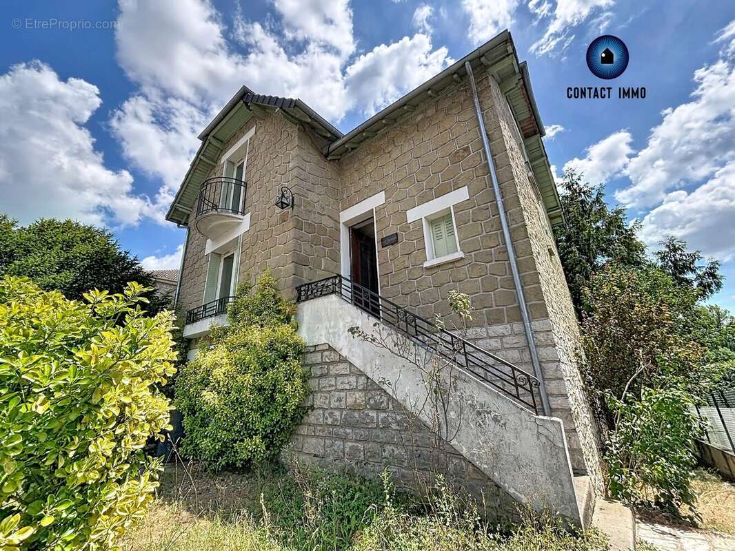 Maison 92 m² à Dampniat  - photo 9