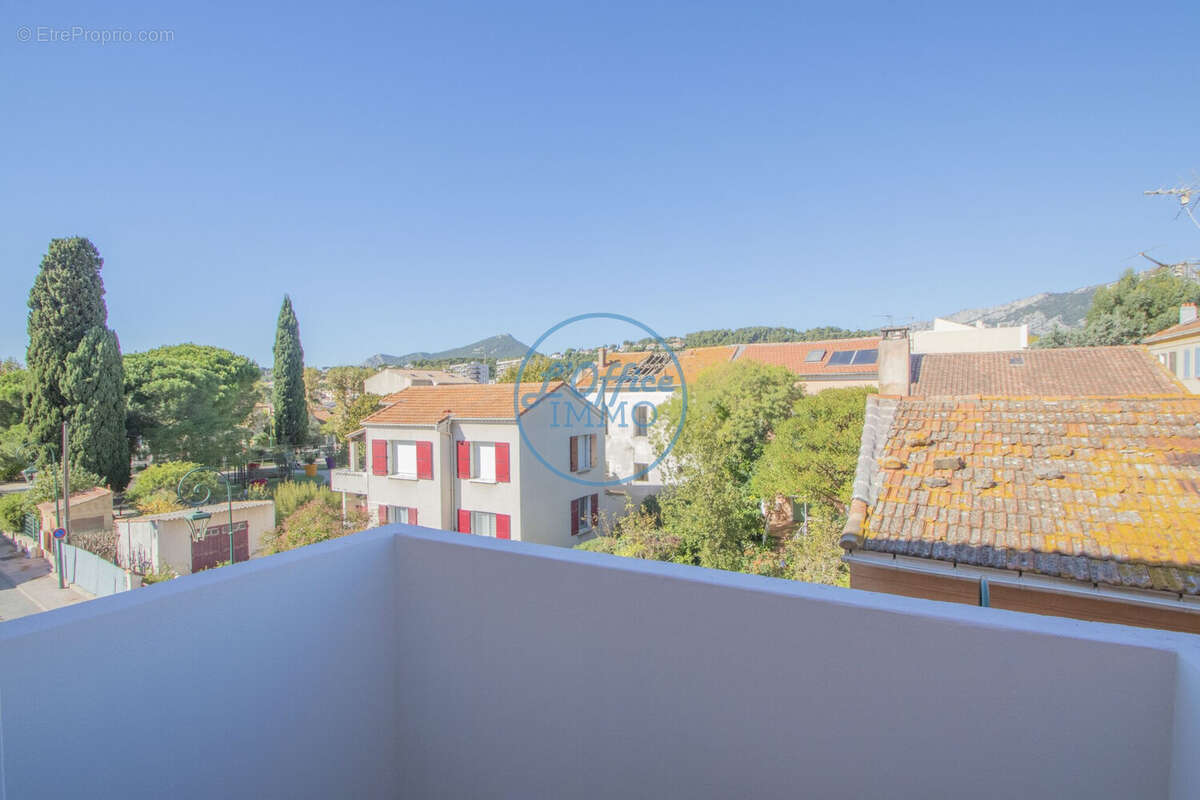 Appartement à LA GARDE