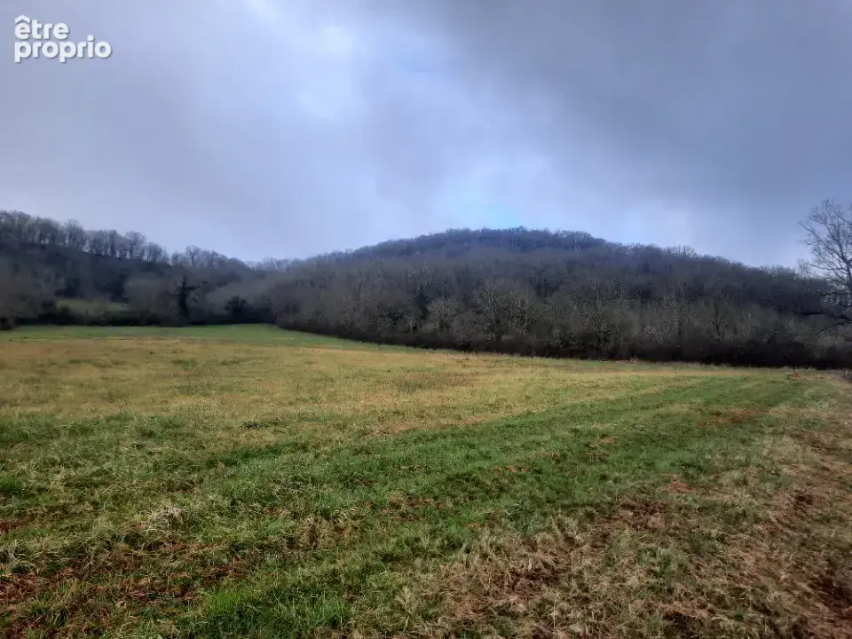 Terrain à LOUBRESSAC