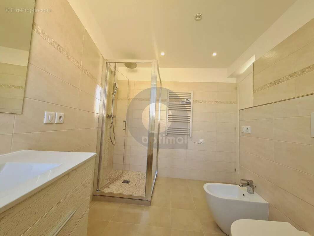 Appartement à MENTON