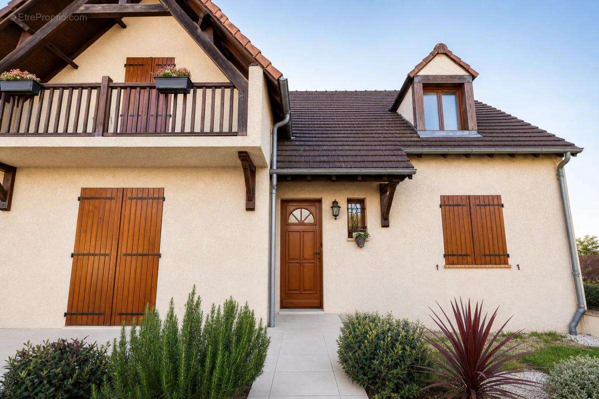 Maison à CROSNE