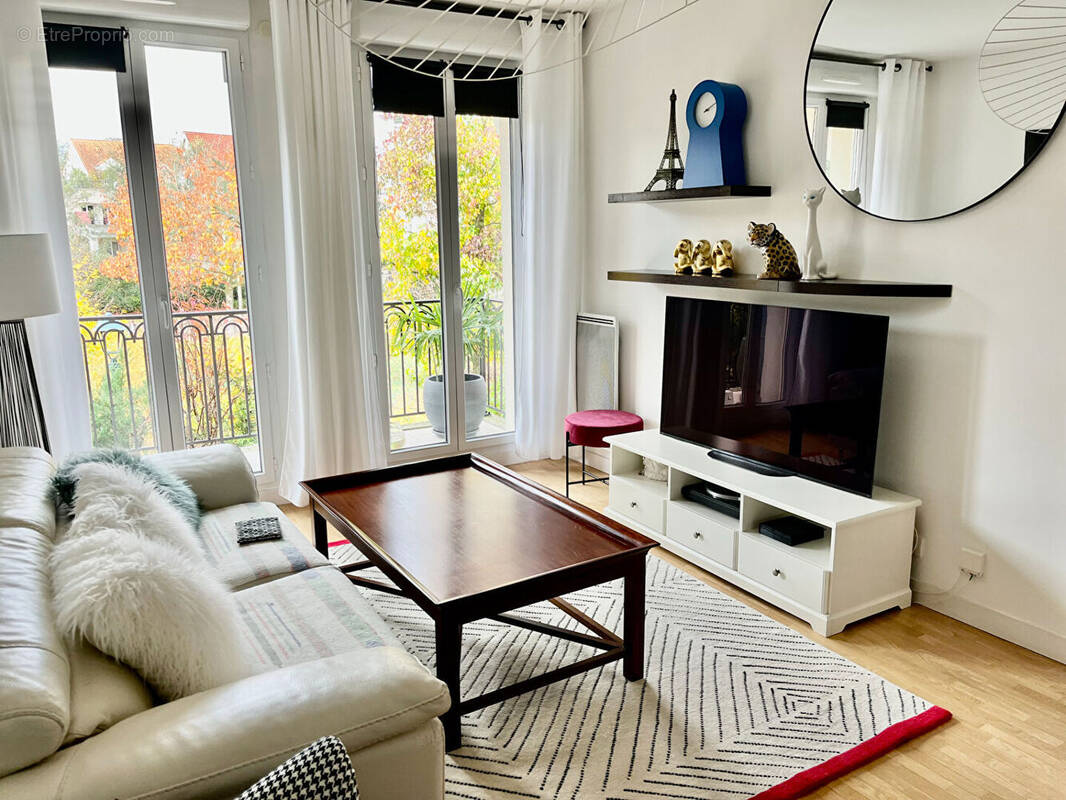 Appartement à LE PLESSIS-ROBINSON