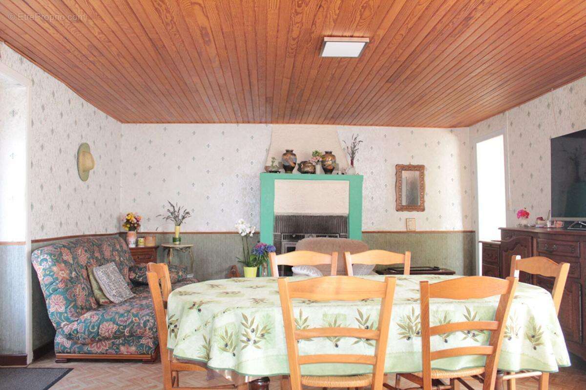 Maison à HENON