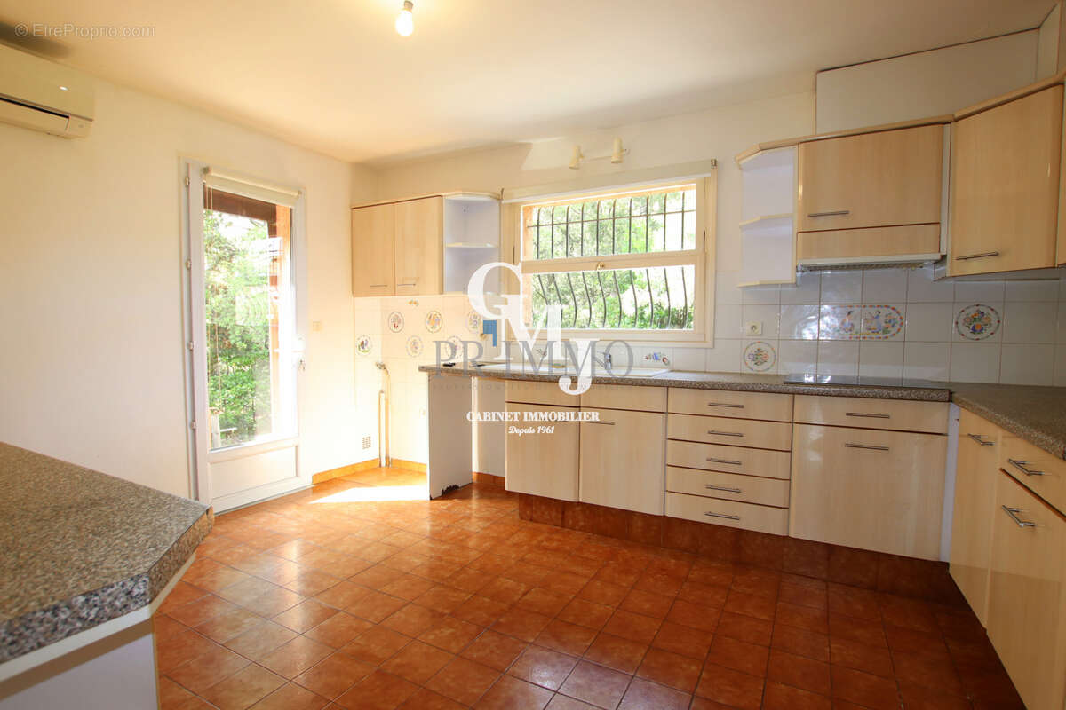Maison à SAINT-RAPHAEL