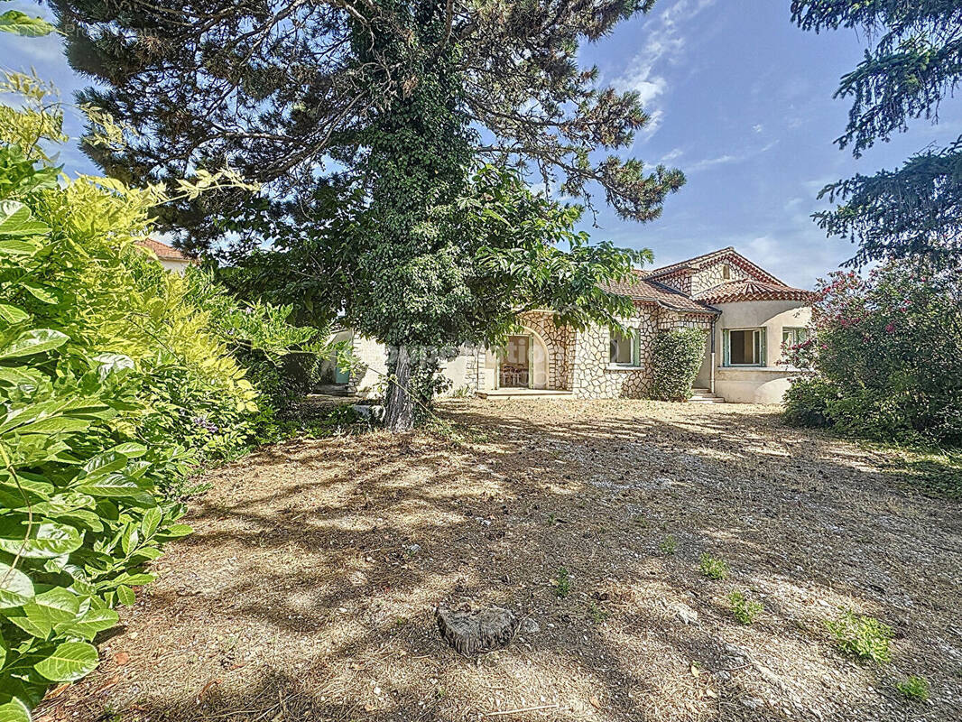 Maison à CHEVAL-BLANC