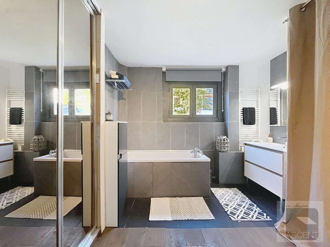 Maison à SAINT-GERVAIS-LES-BAINS