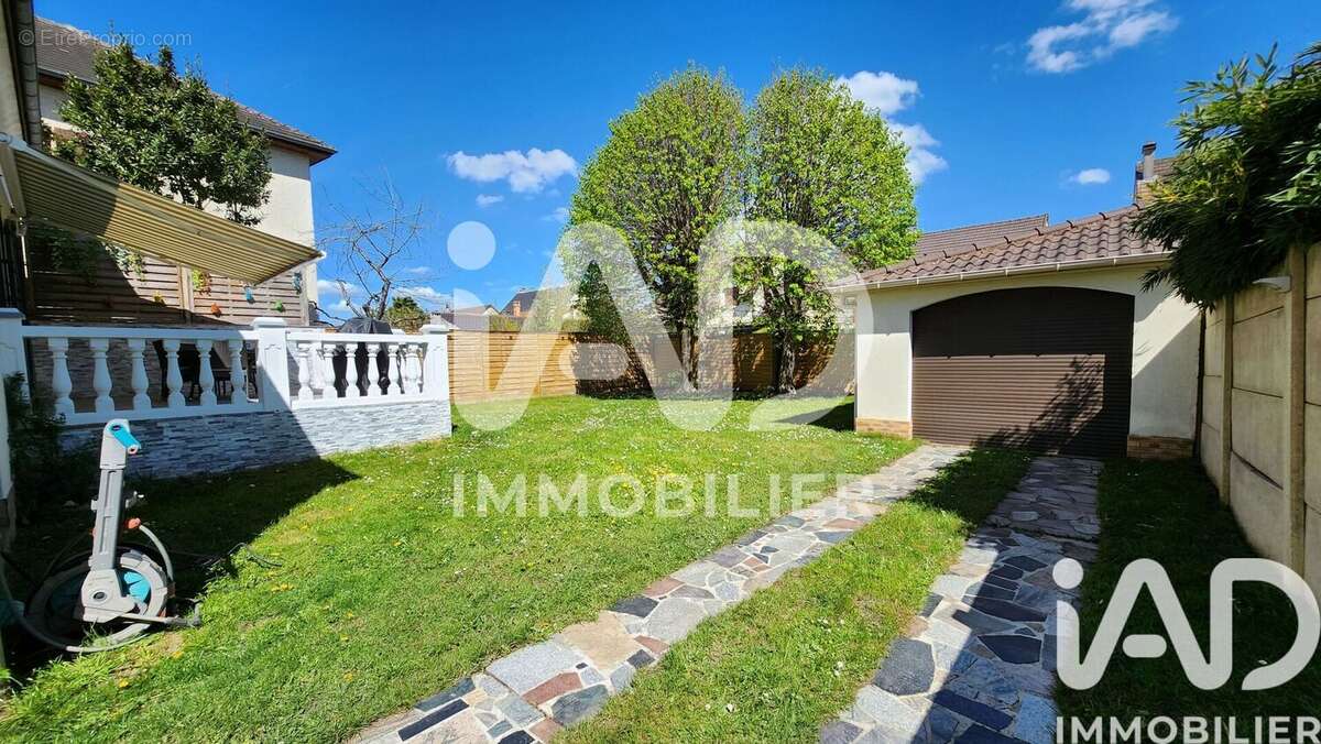 Photo 5 - Maison à OZOIR-LA-FERRIERE