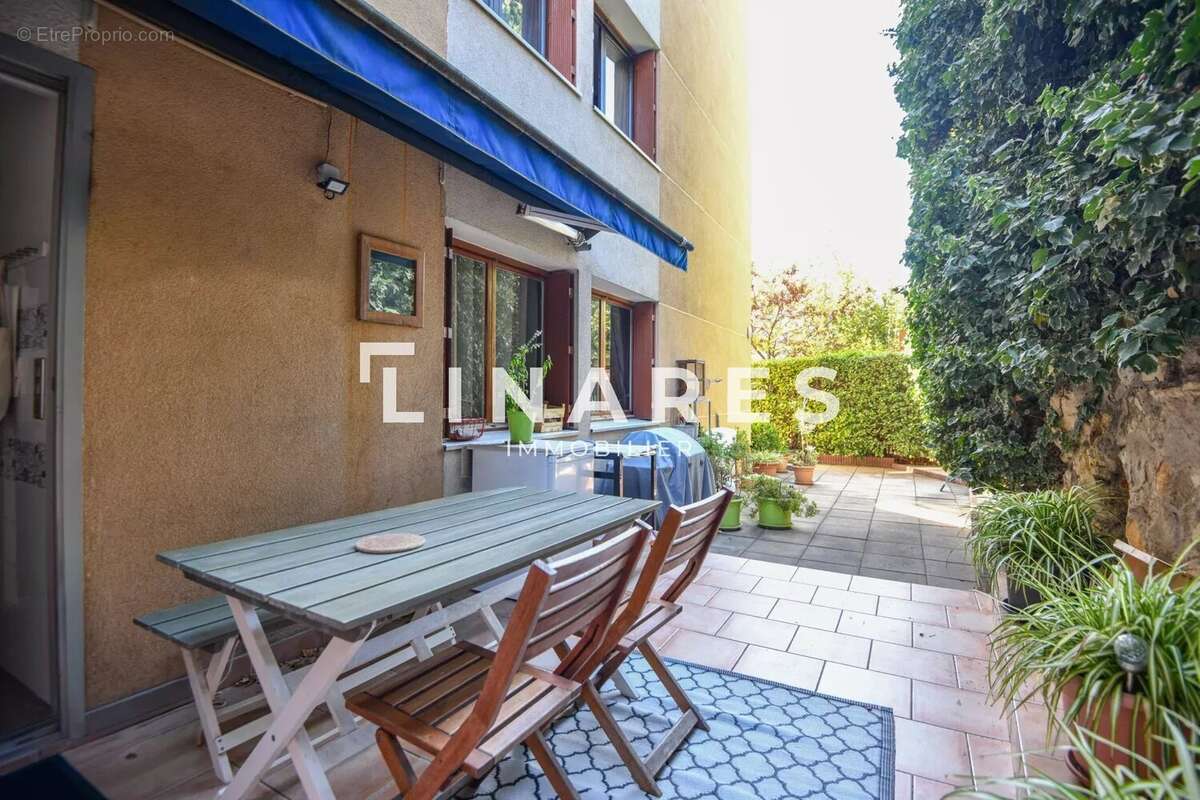 Appartement à MARSEILLE-12E