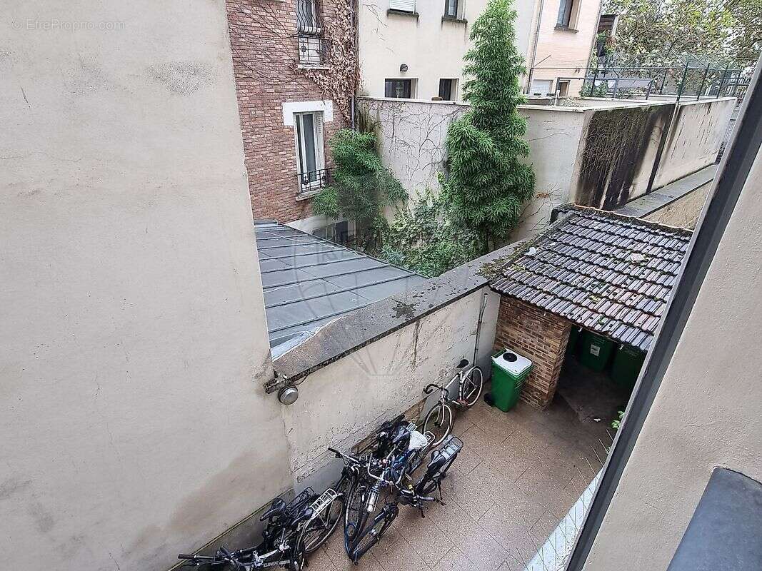 Appartement à PARIS-20E