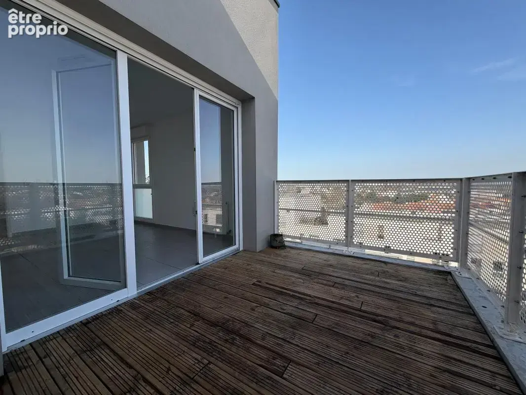 La rochelle – t2 avec terrasse, ascenseur et stationnement - photo 4