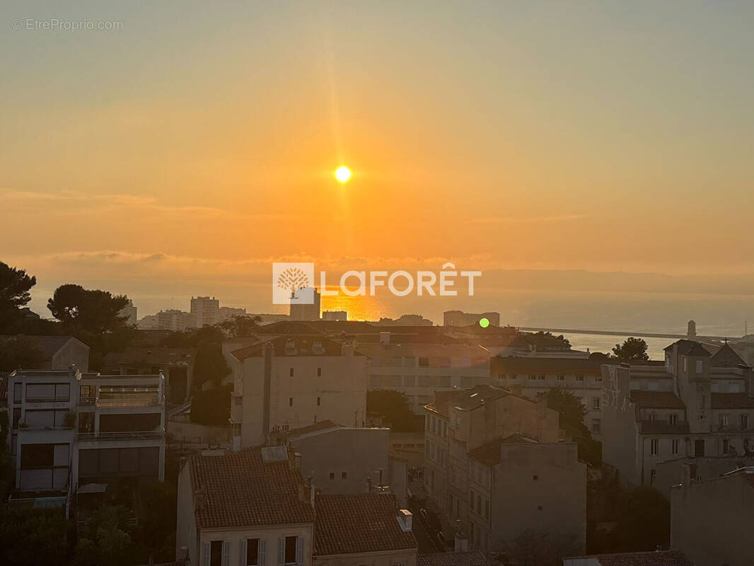 Appartement à MARSEILLE-6E