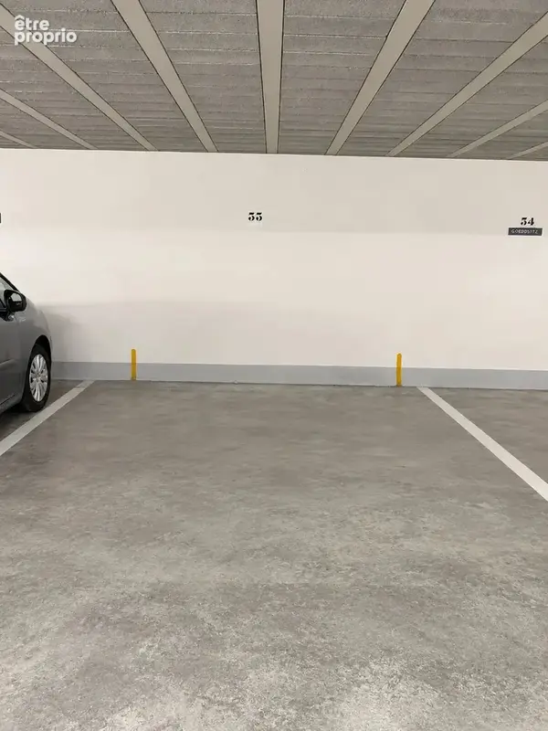 Parking à CANNES