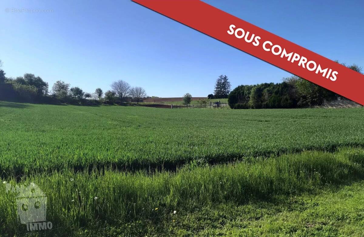 Terrain à GEZONCOURT