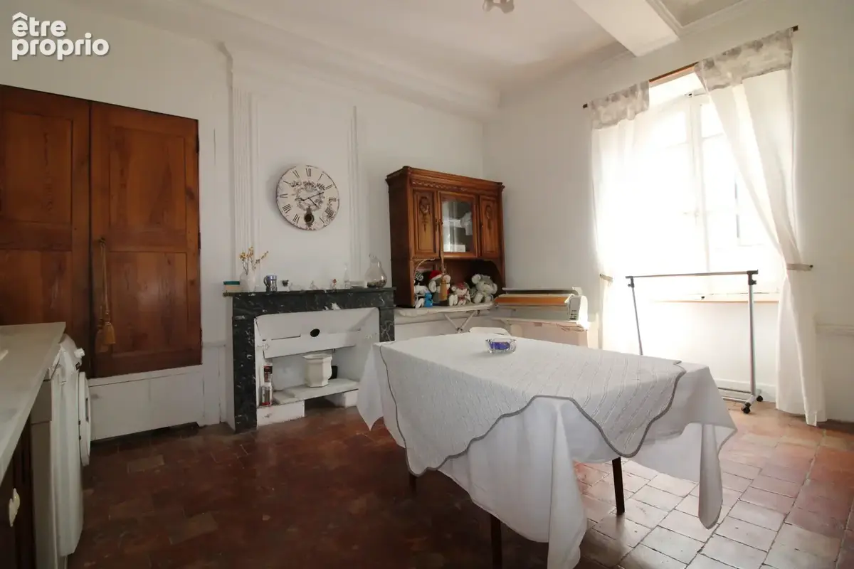 Maison de maitre 464 m2 + 150 m2 caves et garage.. - photo 50