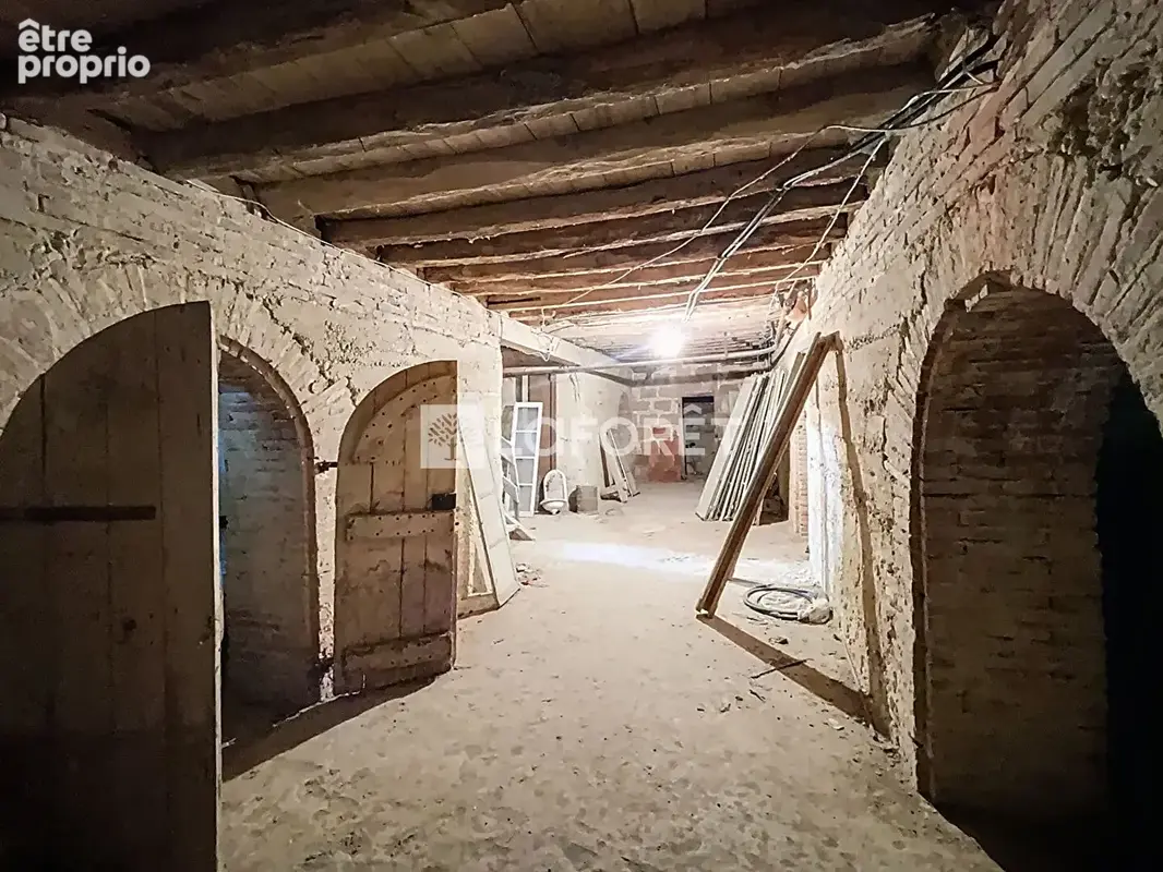 Ensemble immobilier - ferme + dépendances + maison de maître - 485 m2 - 14549 m2 terrain - photo 12