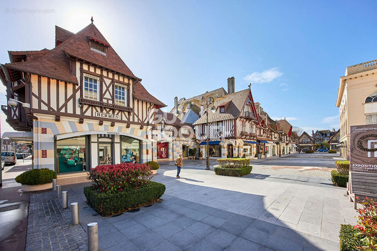Appartement à DEAUVILLE