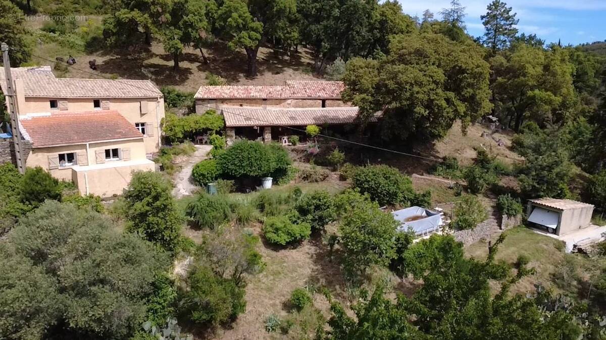 Maison à LA GARDE-FREINET