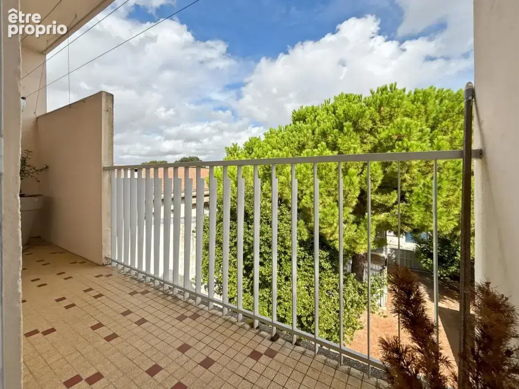 Dernier étage - Terrasse & balcon - Vue dégagée - photo 11