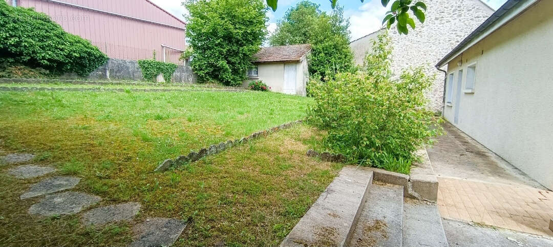 Maison à CHEZY-SUR-MARNE