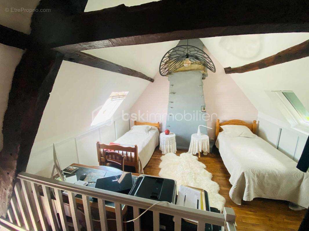 Maison de Charme 3 Chambres MONTERTELOT (EXCLUSIVITE en plein Bourg) - photo 22