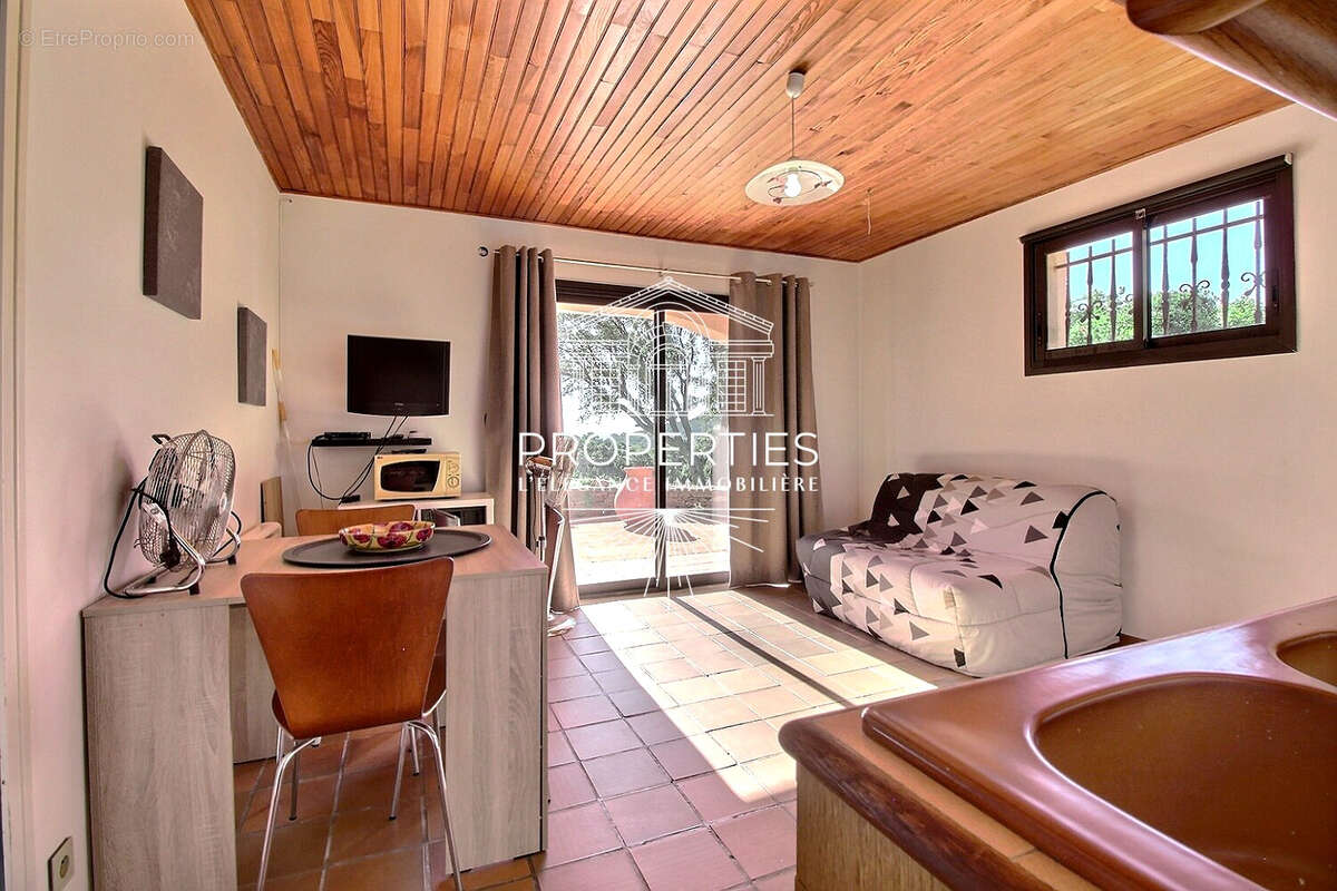 Maison à LE LAVANDOU