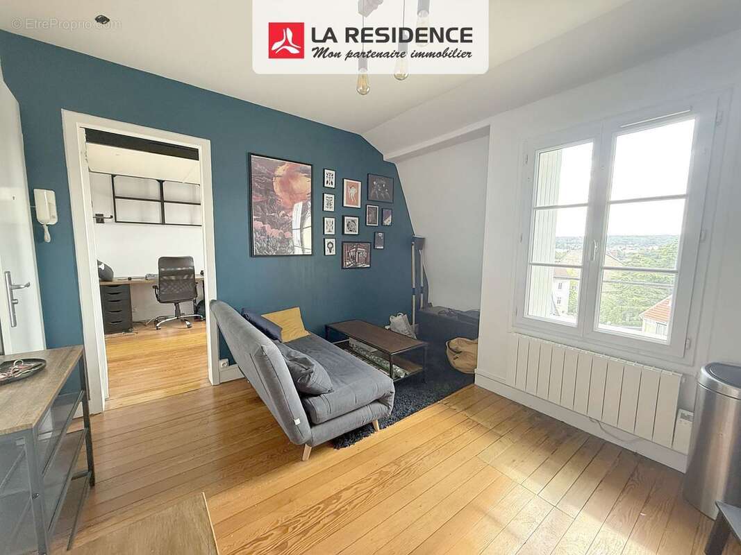 Appartement à CHAVILLE