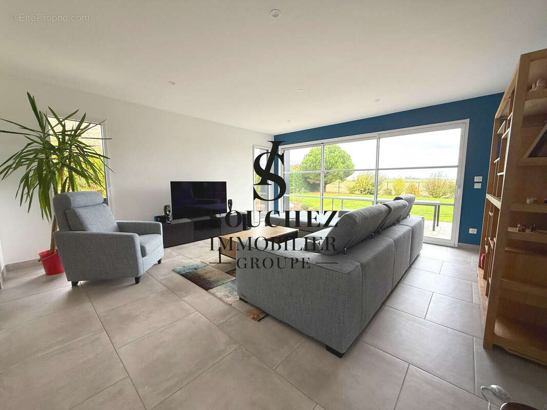 Maison à NOYELLES-SOUS-BELLONNE