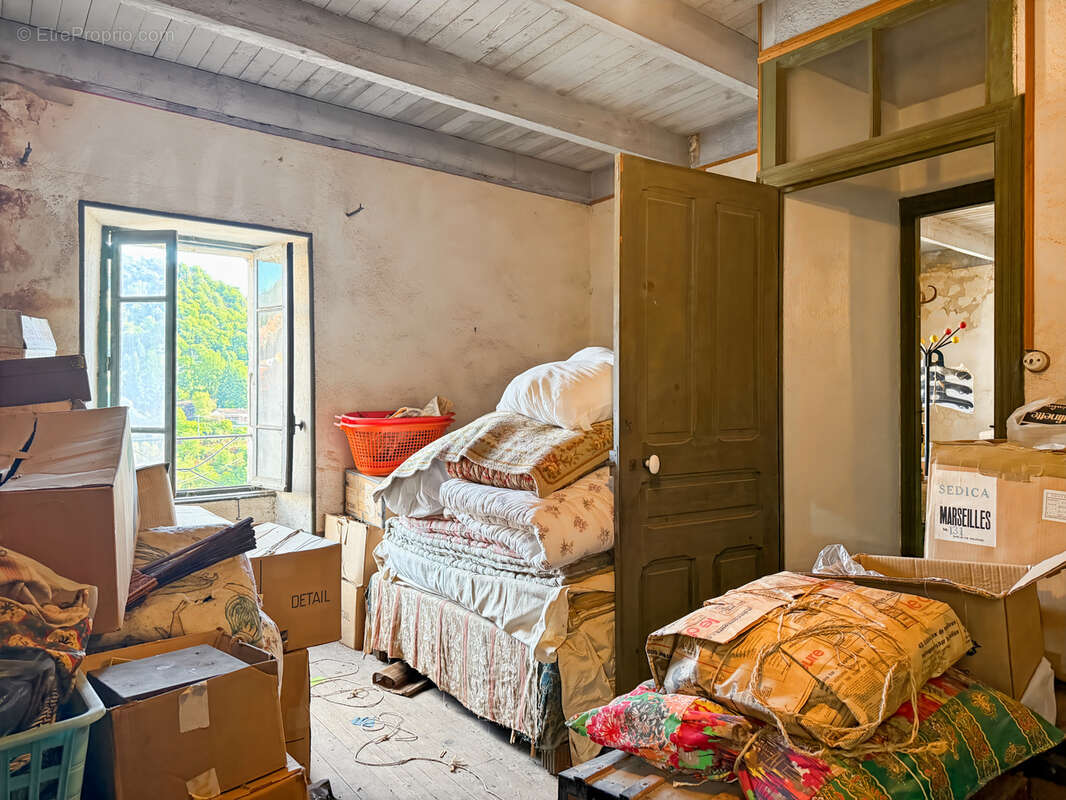 Maison à ANTRAIGUES-SUR-VOLANE