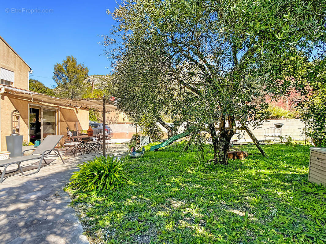 Maison à LA BOUILLADISSE