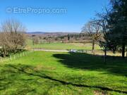 Terrain à SAUVIAT-SUR-VIGE