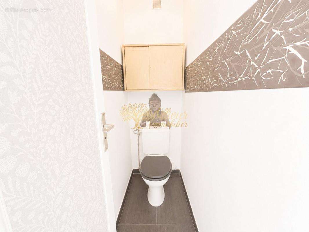 Appartement à SAINT-MAUR-DES-FOSSES