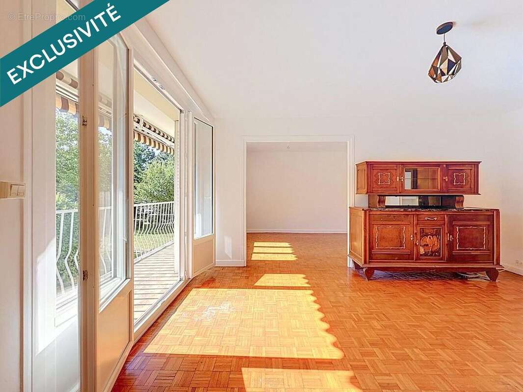 Photo 2 - Appartement à VILLEURBANNE