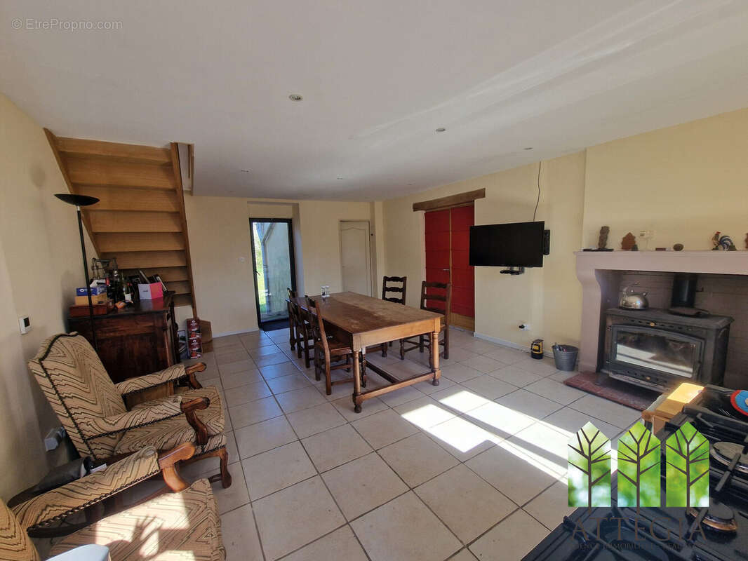 Maison à SAINT-SATURNIN