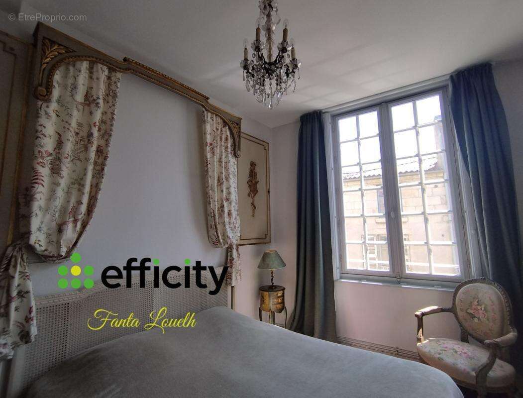 Appartement à FONTENAY-LE-COMTE