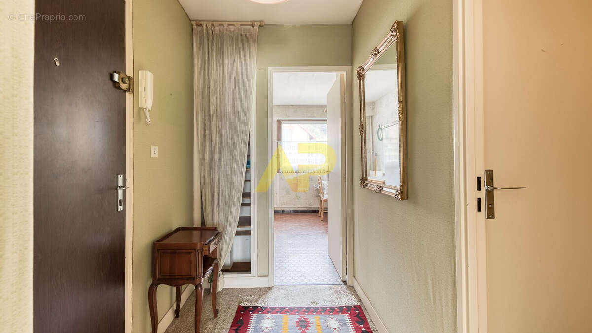 Appartement à LE PLESSIS-ROBINSON