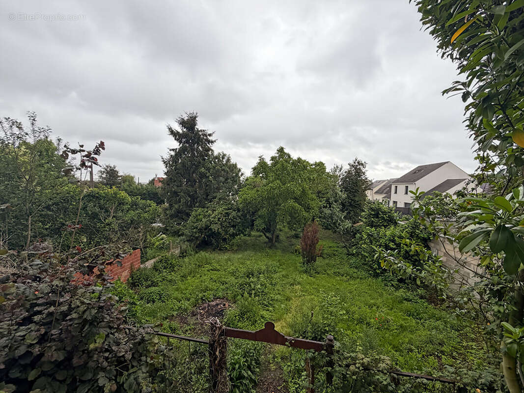 Maison à SAULX-LES-CHARTREUX