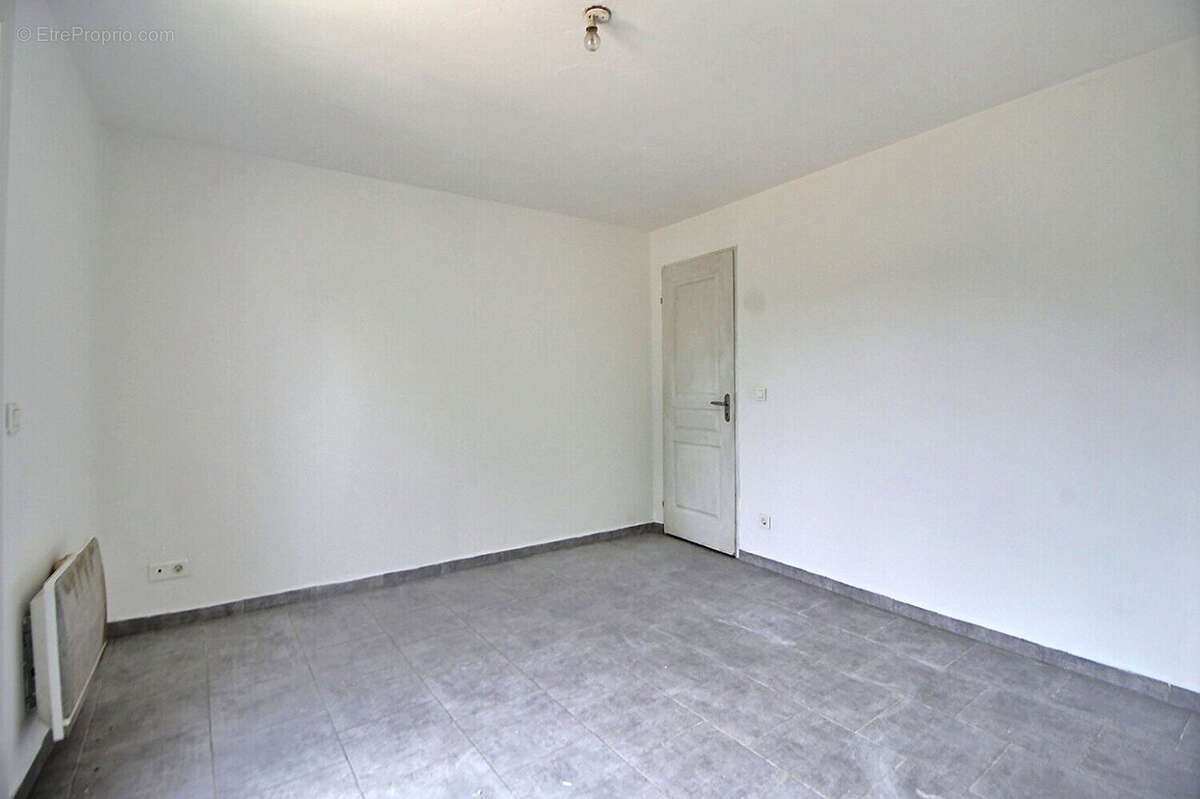 Appartement à TRANS-EN-PROVENCE