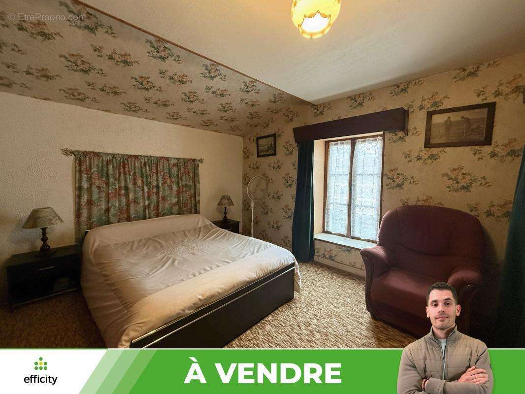 Maison à JOUSSE