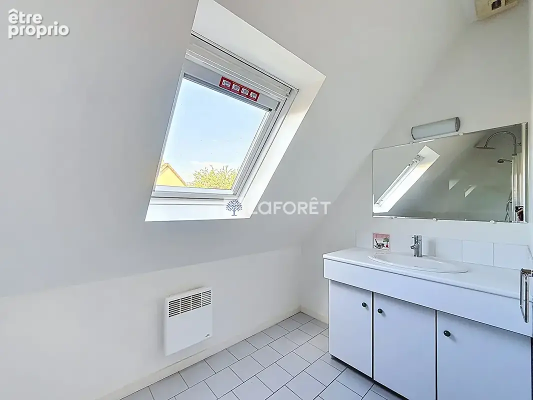 Maison contemporaine 4 chambres avec garage double - photo 10