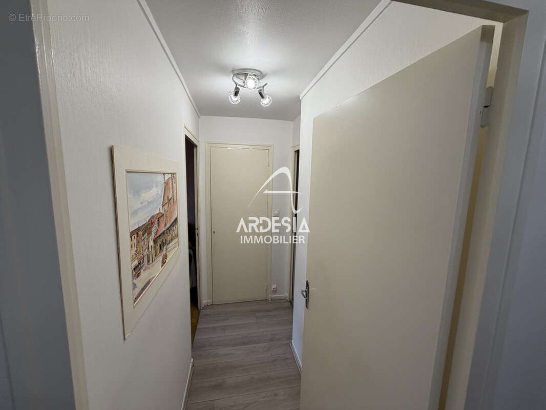 Appartement à SAINT-JEAN-DE-MAURIENNE