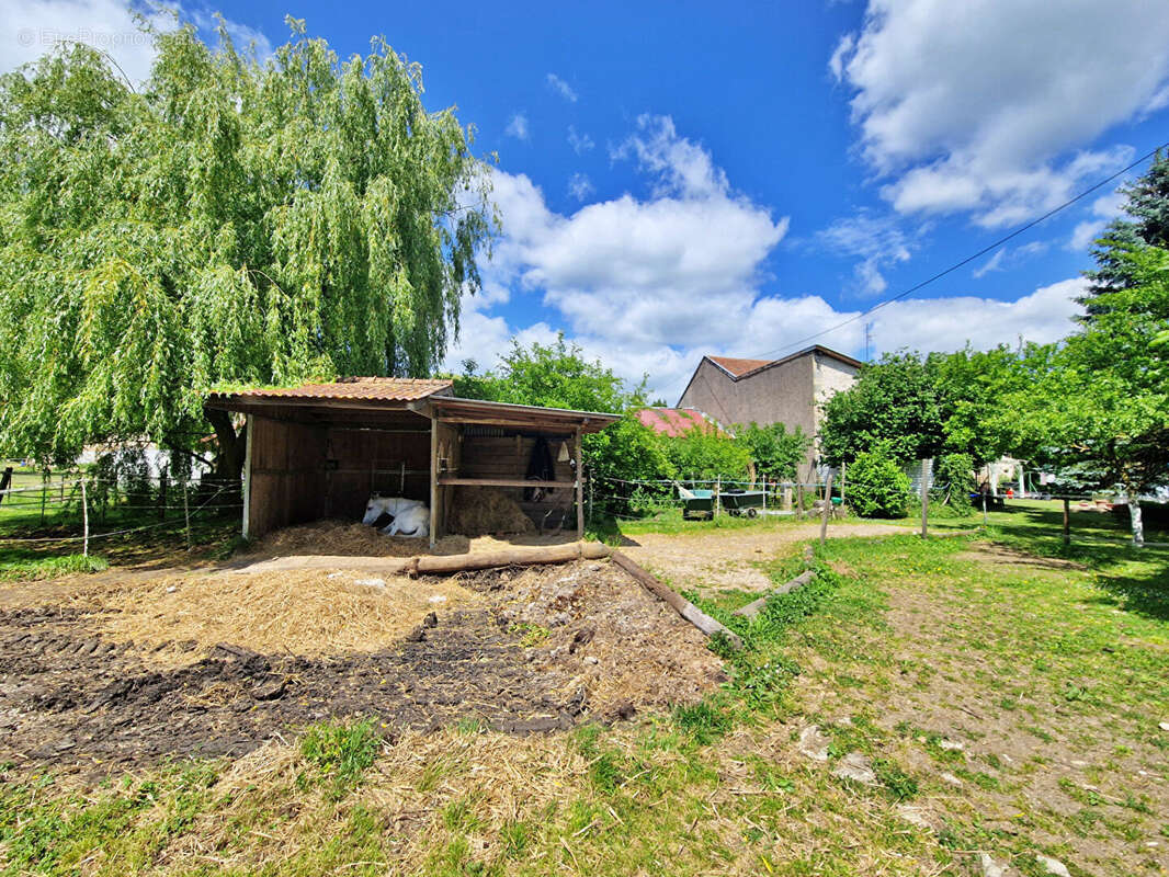 Maison à APREMONT-LA-FORET