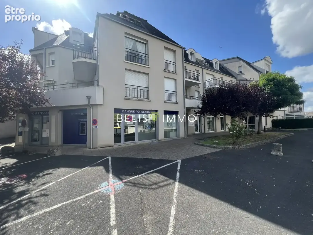 Appartement à BALLAN-MIRE