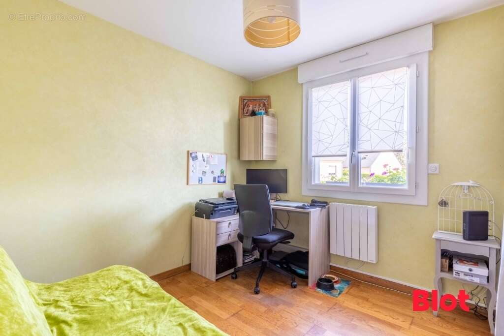Maison 120 m² à Liffre  - photo 7
