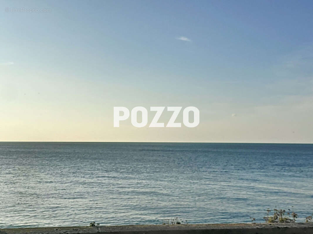 Maison à AGON-COUTAINVILLE