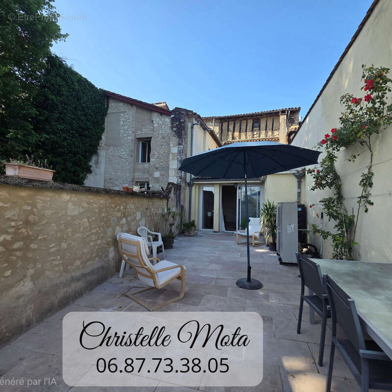 Maison à CASTILLONNES